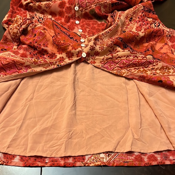 Free People
Lennon Printed 3/4 Sleeve V-Neck Split Button Front Dress - Picture 12 of 15